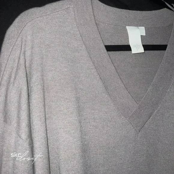 ADY P Women's Taupe Long-Sleeve, V-Neck, Fanny Sweater, L - Picture 14 of 14